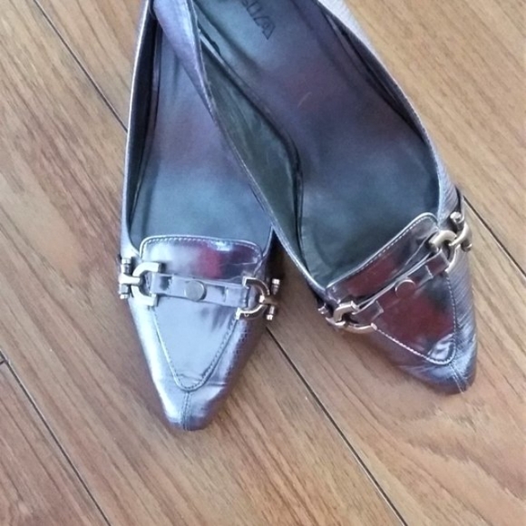Alia | A hint of Metallic Silver-tone Gold Women's Pumps- Size 9 M - Picture 2 of 6